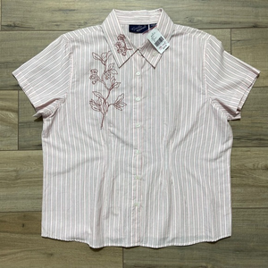 Giselle Apparel Womens Striped Button Up Short Embroidered Floral‎ Size XL
